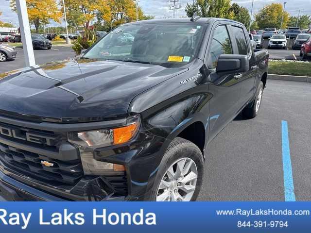 Photo of 2023 Black Chevrolet Silverado 1500