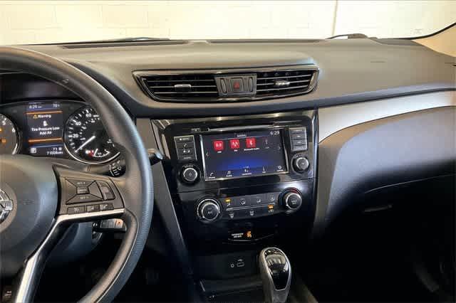 Photo of 2019 Gun Metallic Nissan Rogue Sport