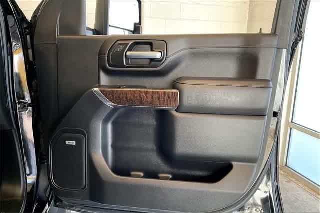Photo of 2020 Onyx Black GMC Sierra 2500