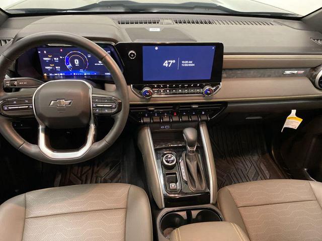 Photo of 2023 Black Chevrolet Colorado