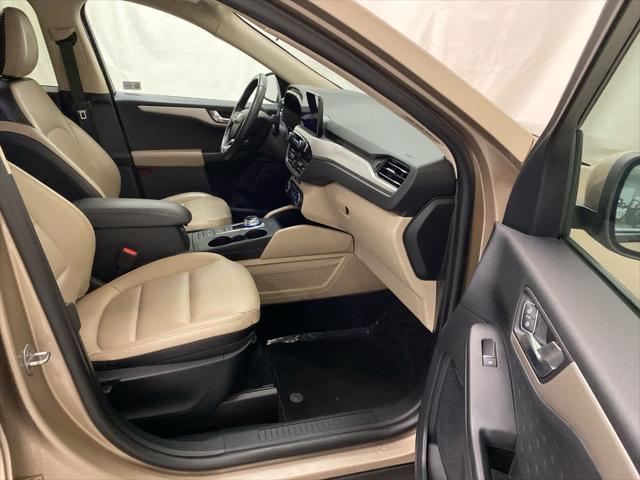 Photo of 2020 Desert Gold Metallic Ford Escape