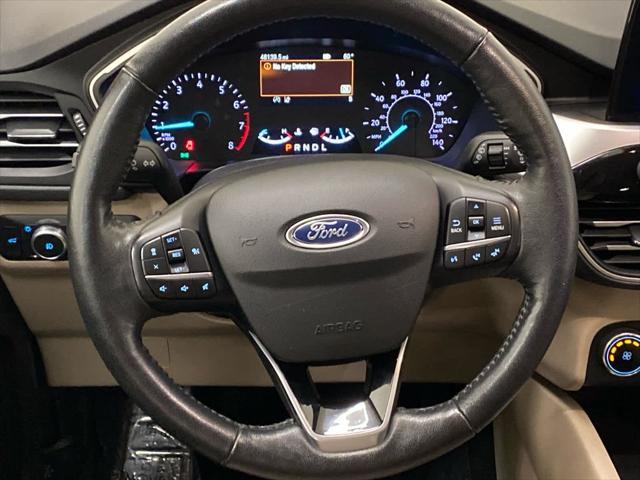 Photo of 2020 Desert Gold Metallic Ford Escape