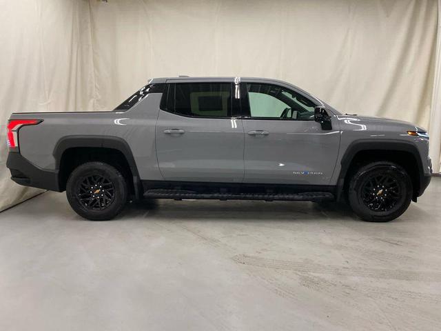 Photo of 2025 Slate Gray Metallic Chevrolet Silverado EV