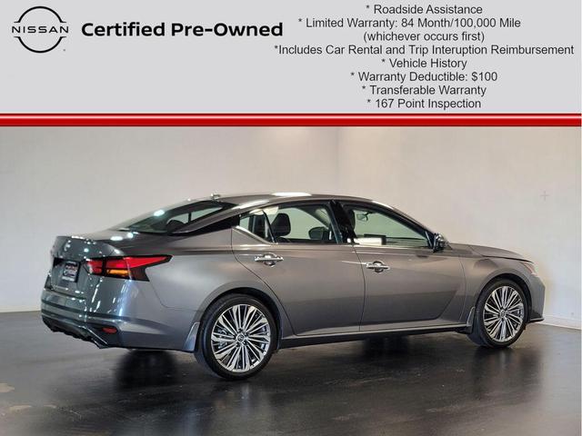 Photo of 2024 Gun Metallic Nissan Altima