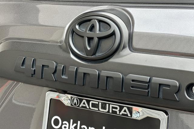 Photo of 2018 Magnetic Gray Metallic Toyota 4Runner