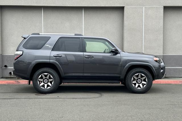 Photo of 2018 Magnetic Gray Metallic Toyota 4Runner