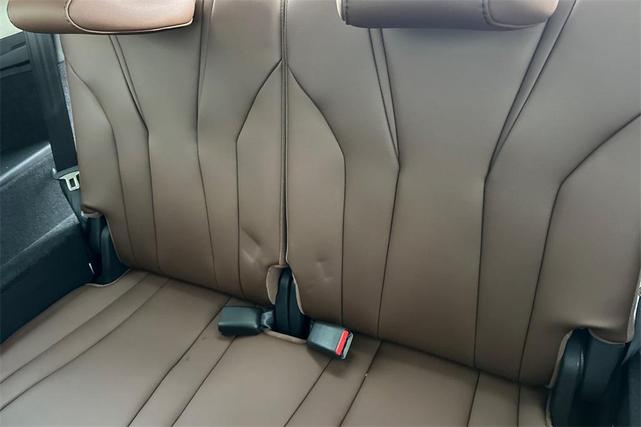 Photo of 2026 Liquid Carbon Metallic Acura MDX
