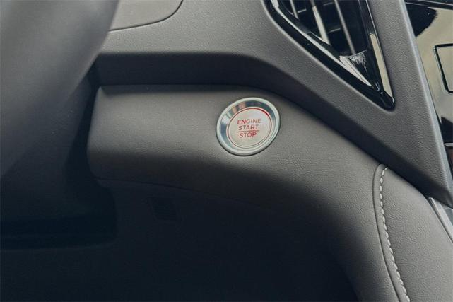 Photo of 2025 Liquid Carbon Metallic Acura RDX