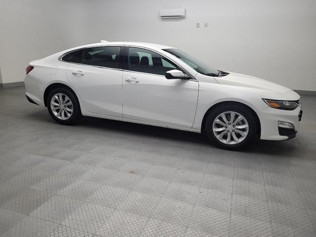 Photo of 2022 Summit White Chevrolet Malibu