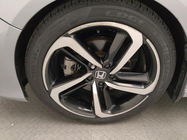 Photo of 2018 Lunar Silver Metallic Honda Accord