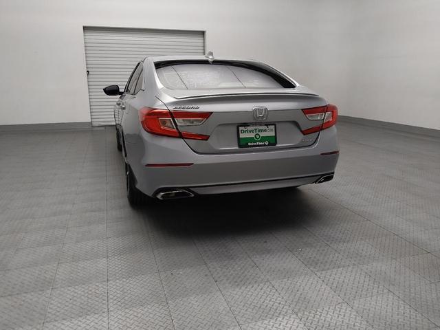 Photo of 2018 Lunar Silver Metallic Honda Accord