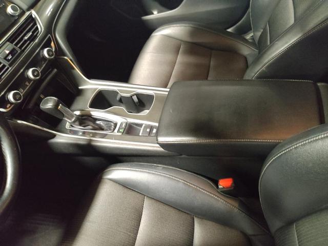Photo of 2018 Lunar Silver Metallic Honda Accord