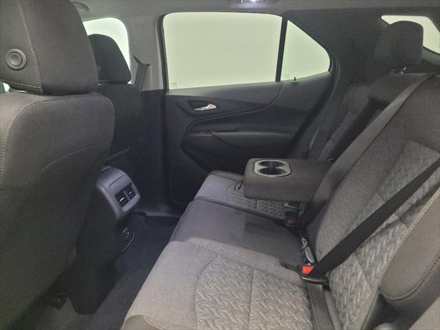 Photo of 2023 Summit White Chevrolet Equinox