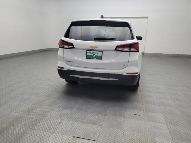 Photo of 2023 Summit White Chevrolet Equinox