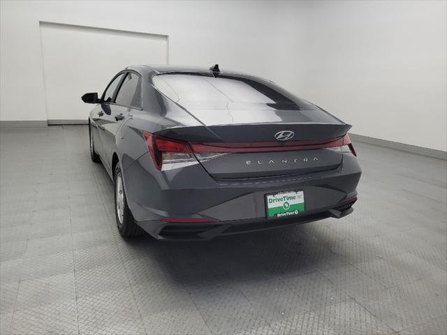 Photo of 2023 Gray Hyundai ELANTRA