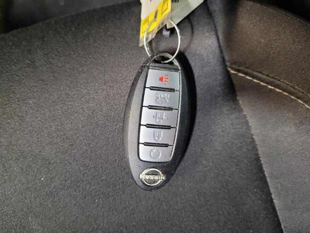 Photo of 2023 Super Black Nissan Altima