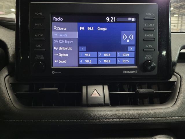 Photo of 2022 Midnight Black Metallic Toyota RAV4