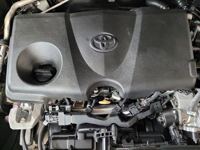 Photo of 2022 Midnight Black Metallic Toyota RAV4