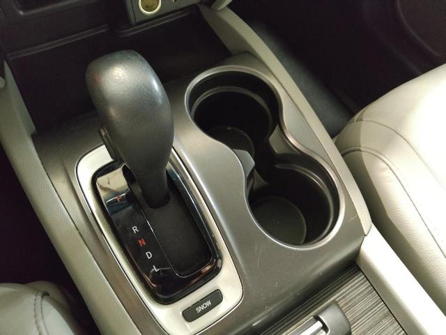 Photo of 2017 Modern Steel Metallic Honda Pilot