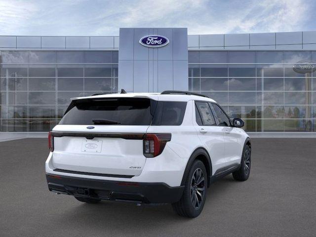 Photo of 2025 White Ford Explorer