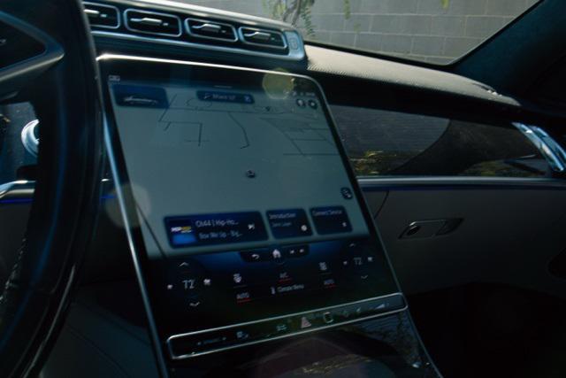 Photo of 2023 Diamond White Mercedes-Benz S-Class