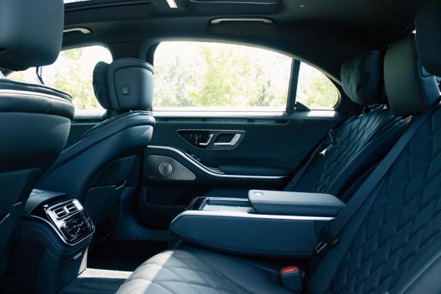 Photo of 2025 White Mercedes-Benz S-Class