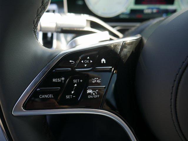 Photo of 2025 White Mercedes-Benz S-Class