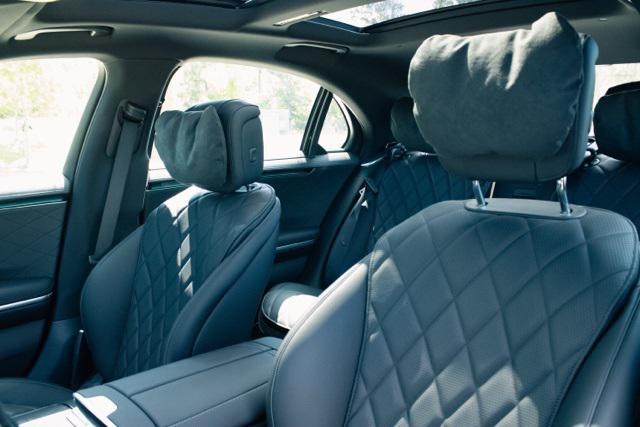 Photo of 2025 White Mercedes-Benz S-Class