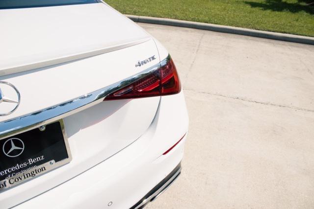 Photo of 2025 White Mercedes-Benz S-Class