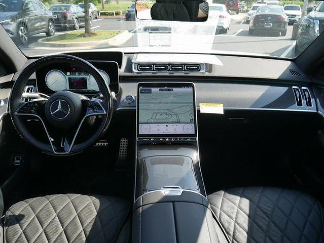Photo of 2025 White Mercedes-Benz S-Class