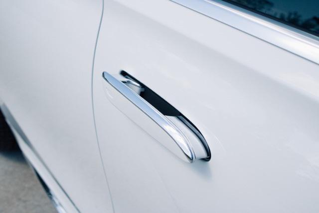 Photo of 2025 White Mercedes-Benz S-Class