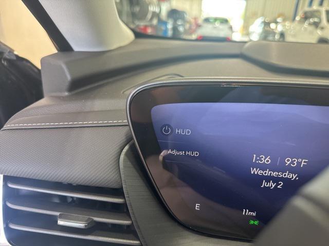 Photo of 2025 Ebony Buick Envision