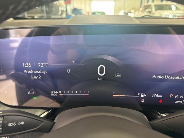 Photo of 2025 Ebony Buick Envision