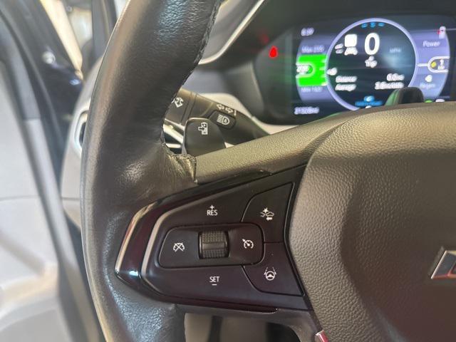 Photo of 2022 Gray Ghost Metallic Chevrolet Bolt EUV