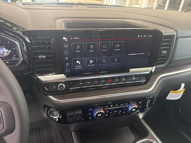Photo of 2025 Onyx Black GMC Sierra 1500