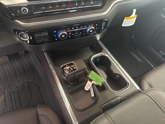 Photo of 2025 Onyx Black GMC Sierra 1500