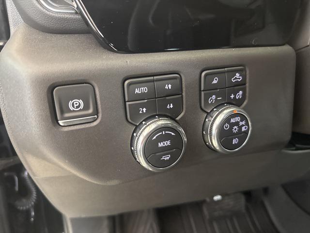 Photo of 2025 Onyx Black GMC Sierra 1500