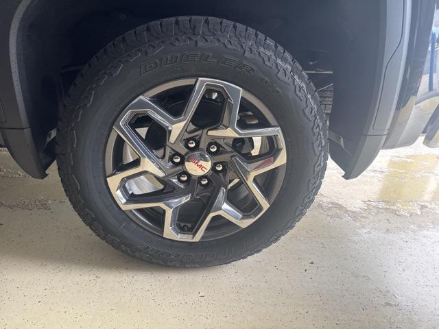 Photo of 2025 Onyx Black GMC Sierra 1500