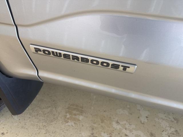 Photo of 2021 Iconic Silver Metallic Ford F-150