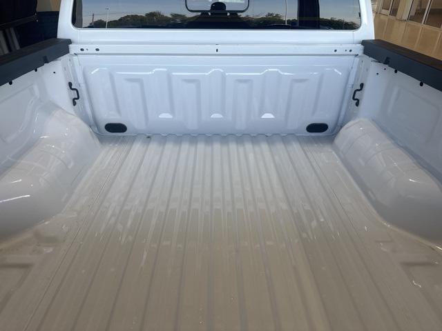 Photo of 2024 Oxford White Ford Ranger