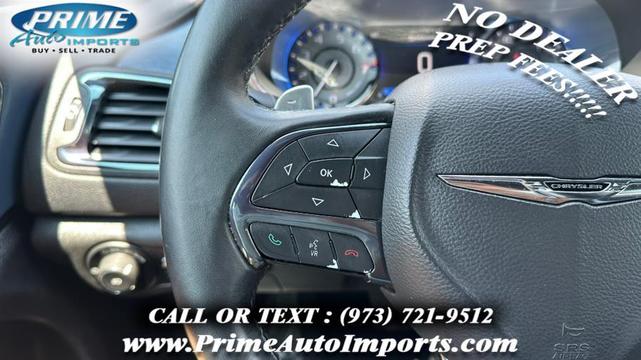 Photo of 2016 Black Clearcoat Chrysler 200