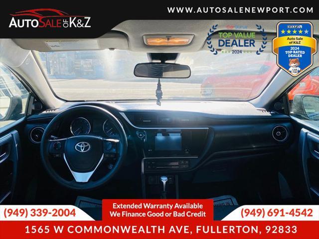 Photo of 2018 Black Sand Pearl Toyota Corolla