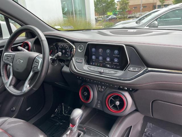 Photo of 2022 Iridescent Pearl Tricoat Chevrolet Blazer