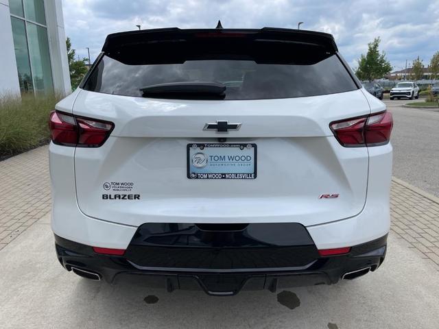 Photo of 2022 Iridescent Pearl Tricoat Chevrolet Blazer