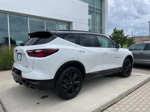 Photo of 2022 Iridescent Pearl Tricoat Chevrolet Blazer