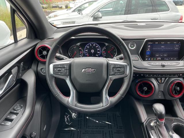 Photo of 2022 Iridescent Pearl Tricoat Chevrolet Blazer