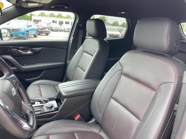 Photo of 2022 Iridescent Pearl Tricoat Chevrolet Blazer