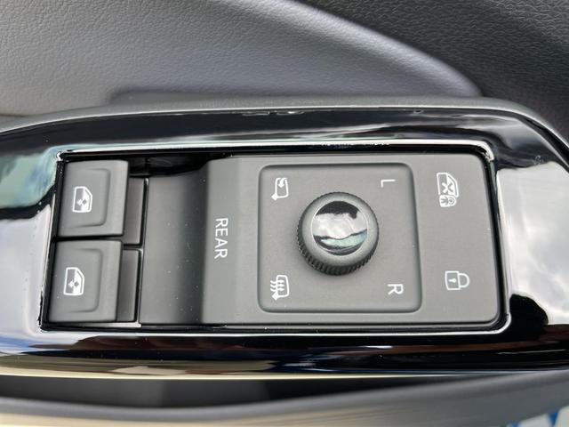 Photo of 2025 Mountain Lake Blue W/Black Roof Volkswagen ID.4