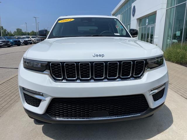 Photo of 2024 Bright White Clearcoat Jeep Grand Cherokee