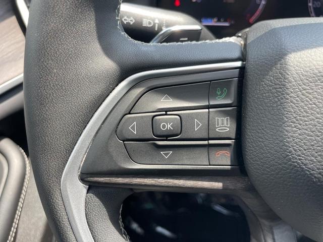 Photo of 2024 Bright White Clearcoat Jeep Grand Cherokee